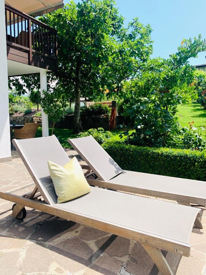 Weingut Weidlhof - Suite & Breakfast - Vacation For Wine Lovers Caldaro Luaran gambar